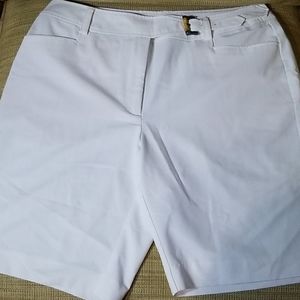 Tehama Hang'em dry bermudas